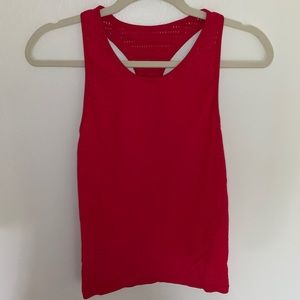 FABLETICS RAZORBACK TANK TOP